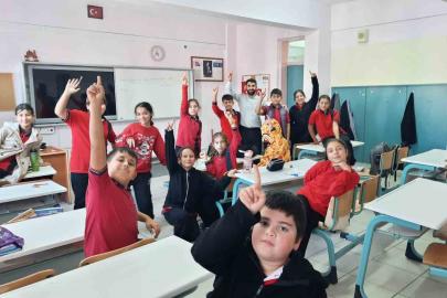 Bilecik’te gençler manevi değerlerle buluşuyor