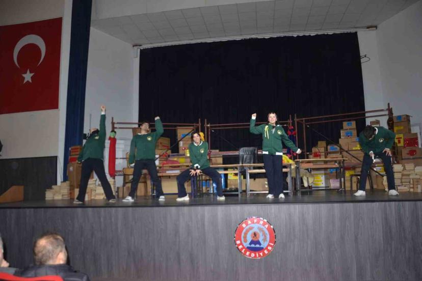 "Bir Kooperatif Macerası" Bafra’da sahnelendi