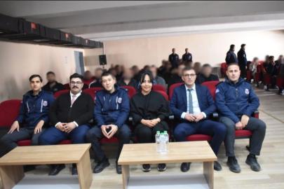 Bir sahne bin gelenek: ceza infaz kurumunda tiyatro rüzgarı