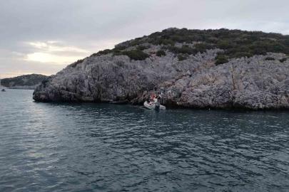 Bodrum’da bot kayalıklara çarptı: 4 yaralı