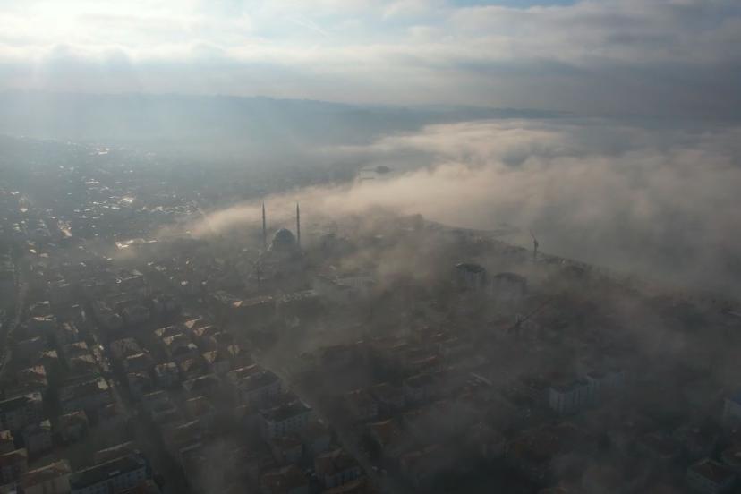 Büyükçekmece’de sis etkili oldu