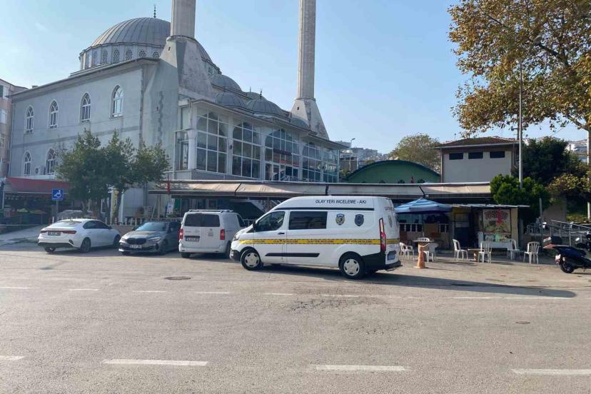 Cami tuvaletinde şüpheli ölüm