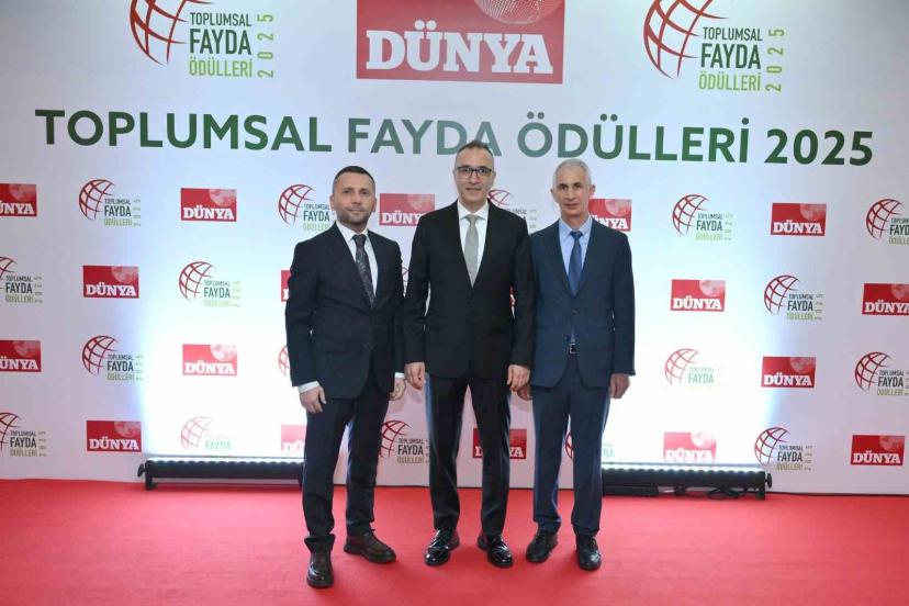 Çayeli Bakır’ın ‘Arıcılığı Geliştirme Projesi’ne Toplumsal Fayda Ödülü