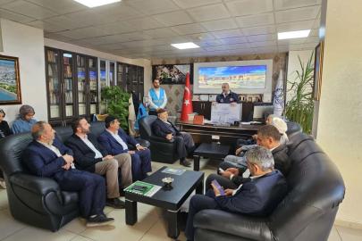 Cizre’de Gazze için düzenlenen hayır çarşısının geliri TDV hesabına aktarıldı