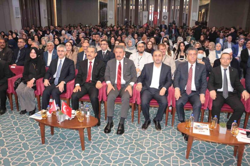 Cizre’de IV. Uluslararası Melaye Ciziri Sempozyumu başladı