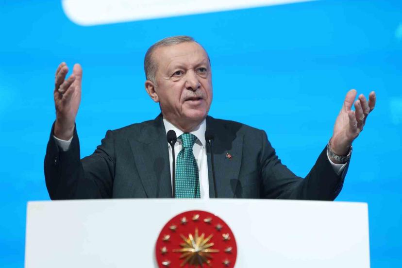 Cumhurbaşkanı Erdoğan, "İslam alemi Sudan’da akan kanı durdurmalı. Sudan’ın toprak bütünlüğünü korumalıyız. Sudan’ın yanında olmalıyız" dedi.