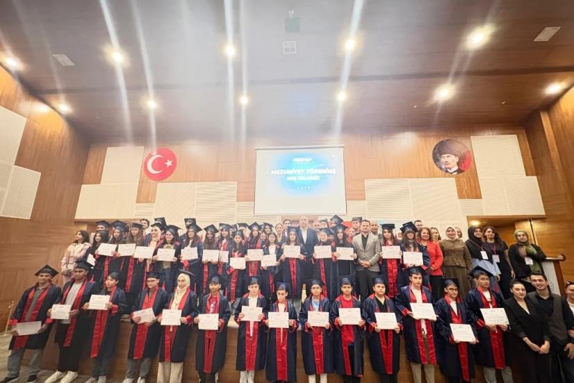 Deneyap teknoloji atölyeleri Muğla’da mezuniyet coşkusu