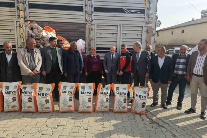 Diyarbakır’da çiftçilere 55 ton mercimek tohumu dağıtıldı