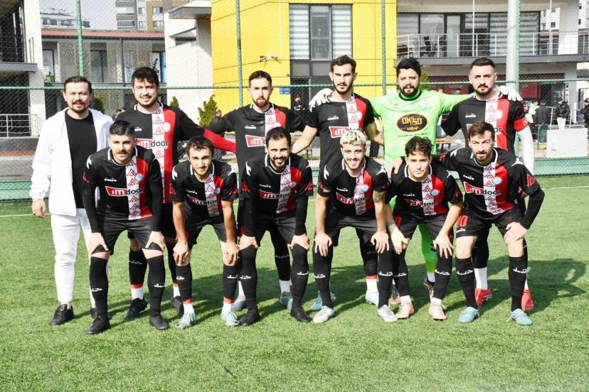 Döğerspor liderliğe yükseldi