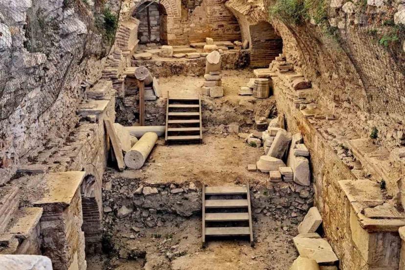 Ege’nin tarihi hazinesi Kadıkalesi, ziyaretçilerini bekliyor