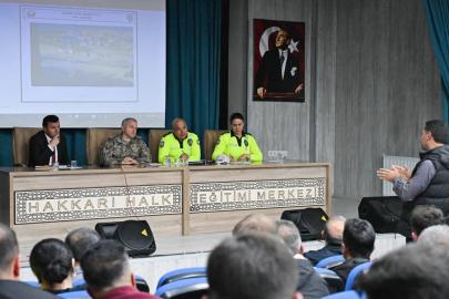 Emniyet Müdürü Ayata, şoför esnafıyla bir araya geldi