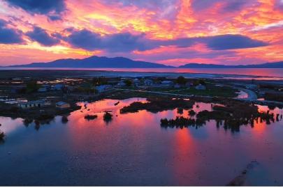 Erçek Gölü’nde muhteşem günbatımı