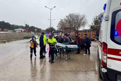 Erdek’te kamyon ile motosiklet çarpıştı: 1 yaralı