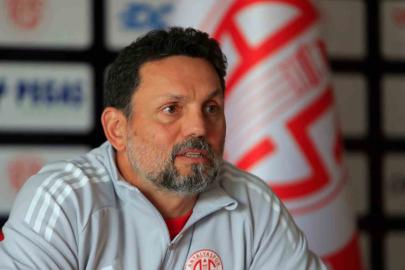 Erol Bulut: "Armaya ihanet edenin yeri yoktur"