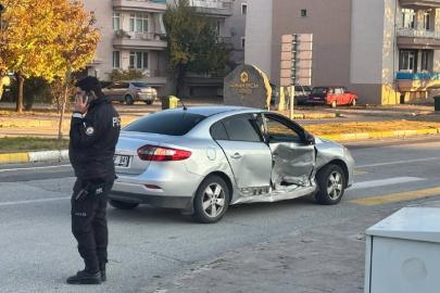 Erzincan’da trafik kazası: 2’i çocuk 4 yaralı