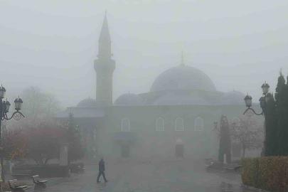 Erzurum güne sisle uyandı