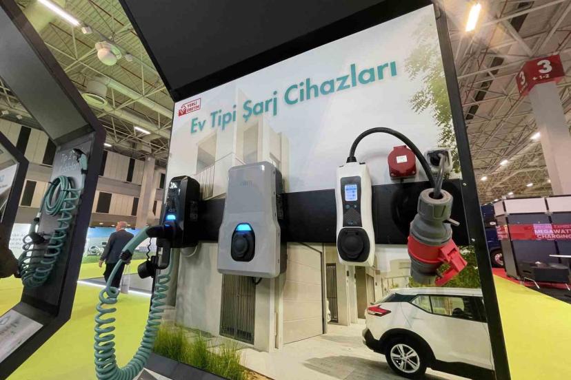 Ev tipi elektrikli araç şarj cihazlarına talep artıyor
