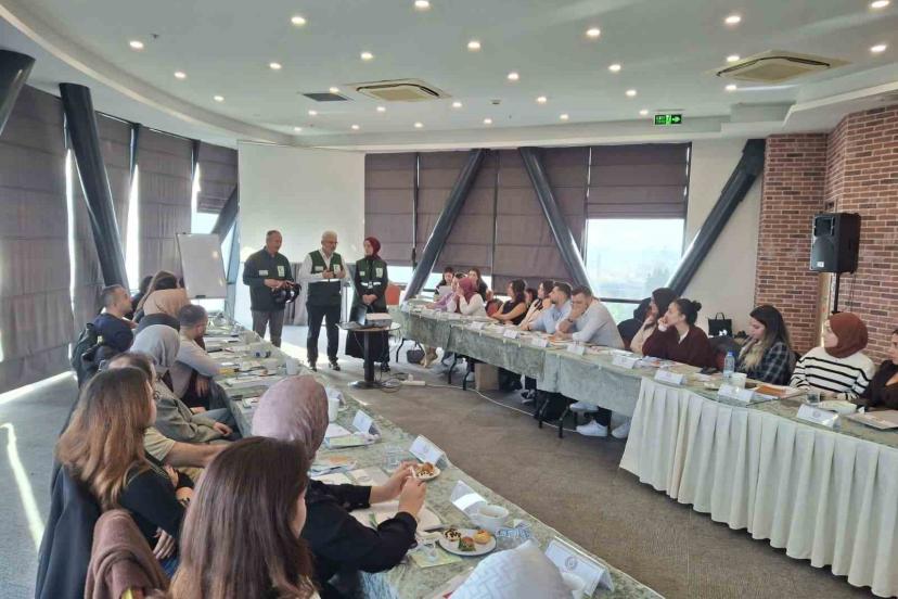 Genç avukatlar bağımlıların ilk "tedavi rehberi" olacak