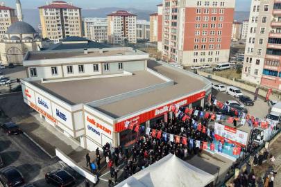 Halk Pazarı’nın 9’ncu şubesi Toki’lerde açıldı