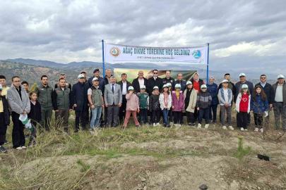 Hisarcık’ta Milli Ağaçlandırma Gününde 150 fidan toprakla buluştu