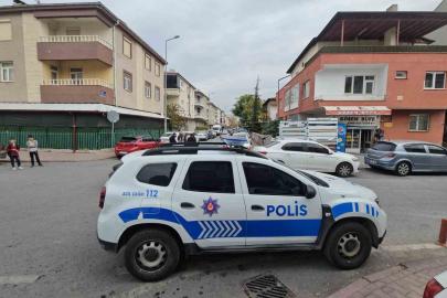 Husumetlisine pusu kurdu, başka birini yaraladı