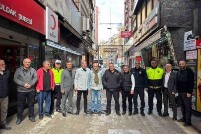 İl Emniyet Müdürü Sinan Ergen esnaflarla bir araya geldi