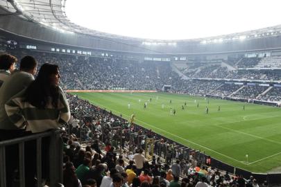 İlk maça giden çocuklar yerinde duramadı