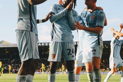 İngiltere’de Hull City, Slovenya’da da Maribor deplasmanda kazandı