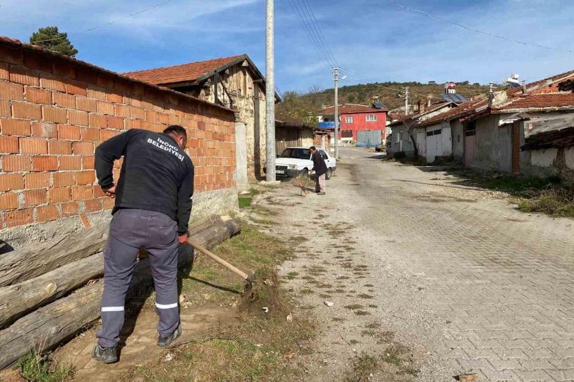 İnönü’nün dış mahallelerinde temizlik çalışması