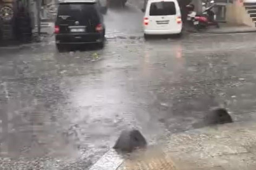 İstanbul dolu yağışı etkili oldu