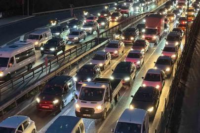 İstanbul’da ara tatil öncesi trafik yoğunluğu yüzde 85’e ulaştı