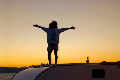 İstanbul’un yoğunluğundan bunalan aile, şehri terk edip doğada yaşamaya başladı