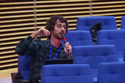 İtalyan Gazeteci Gazze'yi sordu işinden oldu