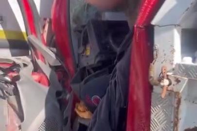 Kamyonet tıra arkadan çarptı: 3 yaralı