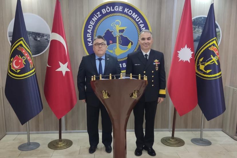 Karadeniz Bölge Komutanı Korkut, Rektör Özölçer’i makamında kabul etti