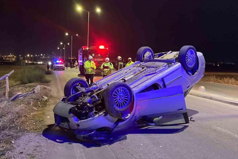 Karaman’da takla atan otomobil ters döndü: 2 yaralı