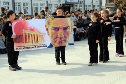 Karasu’da duygu dolu 10 Kasım programı