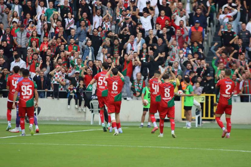 Karşıyaka, 5 maçlık İzmir serüveninde kaybetmedi