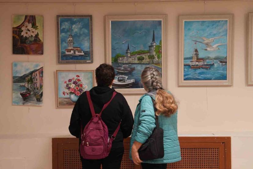 Kartal’da açılan "Atölye No 10 Karma Yağlı Boya Resim Sergisi" ziyaretçilerini bekliyor