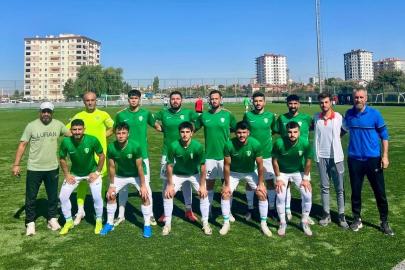 Kayseri Şekerspor yakın takipte