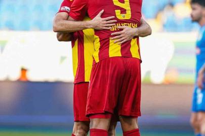 Kayserispor deplasmanda ilk kez kazandı