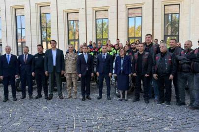 "Kebap dumansız, motor kasksız olmaz" sloganıyla kask farkındalığına dikkat çekildi