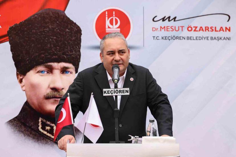 Keçiören Belediye Başkanı Özarslan, özel halk otobüsü şoförlerinin taleplerini dinledi