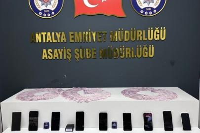 Kiralık ilanıyla başladı, 2,1 Milyonluk vurgunla bitti: 3 kişi tutuklandı