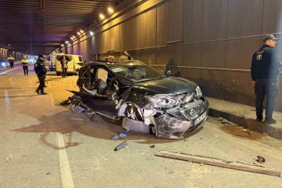 Kontrolden çıkan cip, hafif ticari araçla çarpıştı: 2 ölü, 1 yaralı