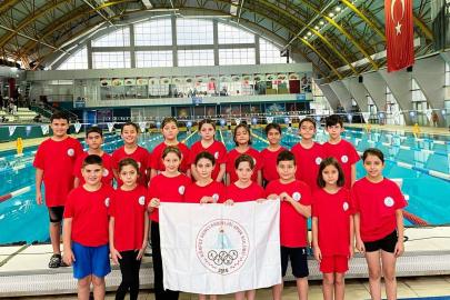 Körfezli yüzücüler Sakarya’da şampiyon oldu
