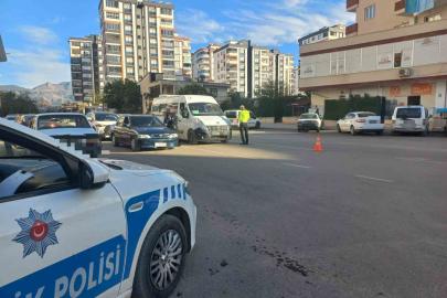 Kozan’da ’Güven Uygulamaları: 3 şahıs yakalandı