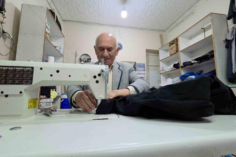 Kütahya’da 52 yıllık terzi Himmet Kalkan: "Sanat artık bitmek üzere"