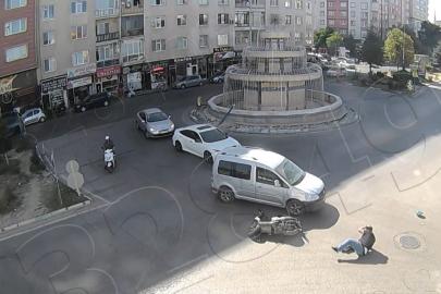 Kütahya’da iki ayrı motosiklet kazası kameralara yansıdı