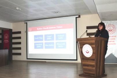 Kütahya’da kamu personeline kadına yönelik şiddetle mücadele semineri